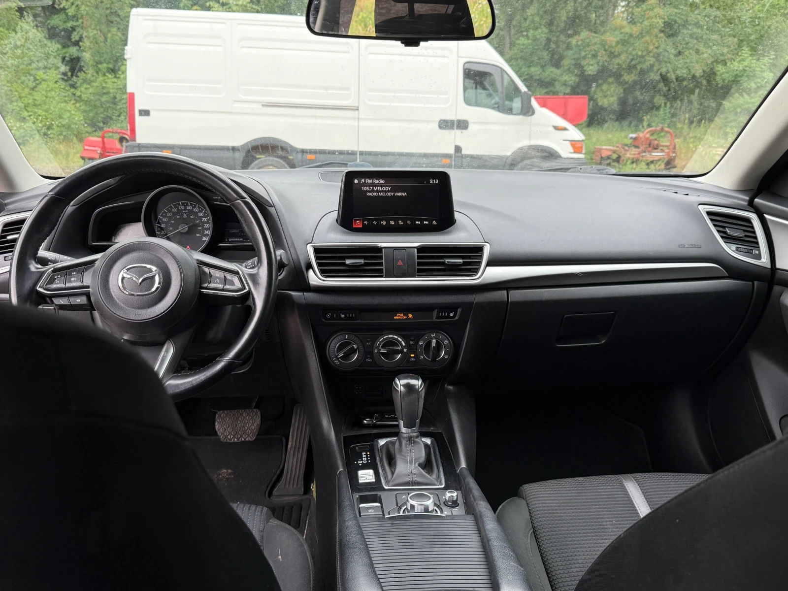 Mazda 3 2.0 150 hp, снимка 9 - Автомобили и джипове - 54748517