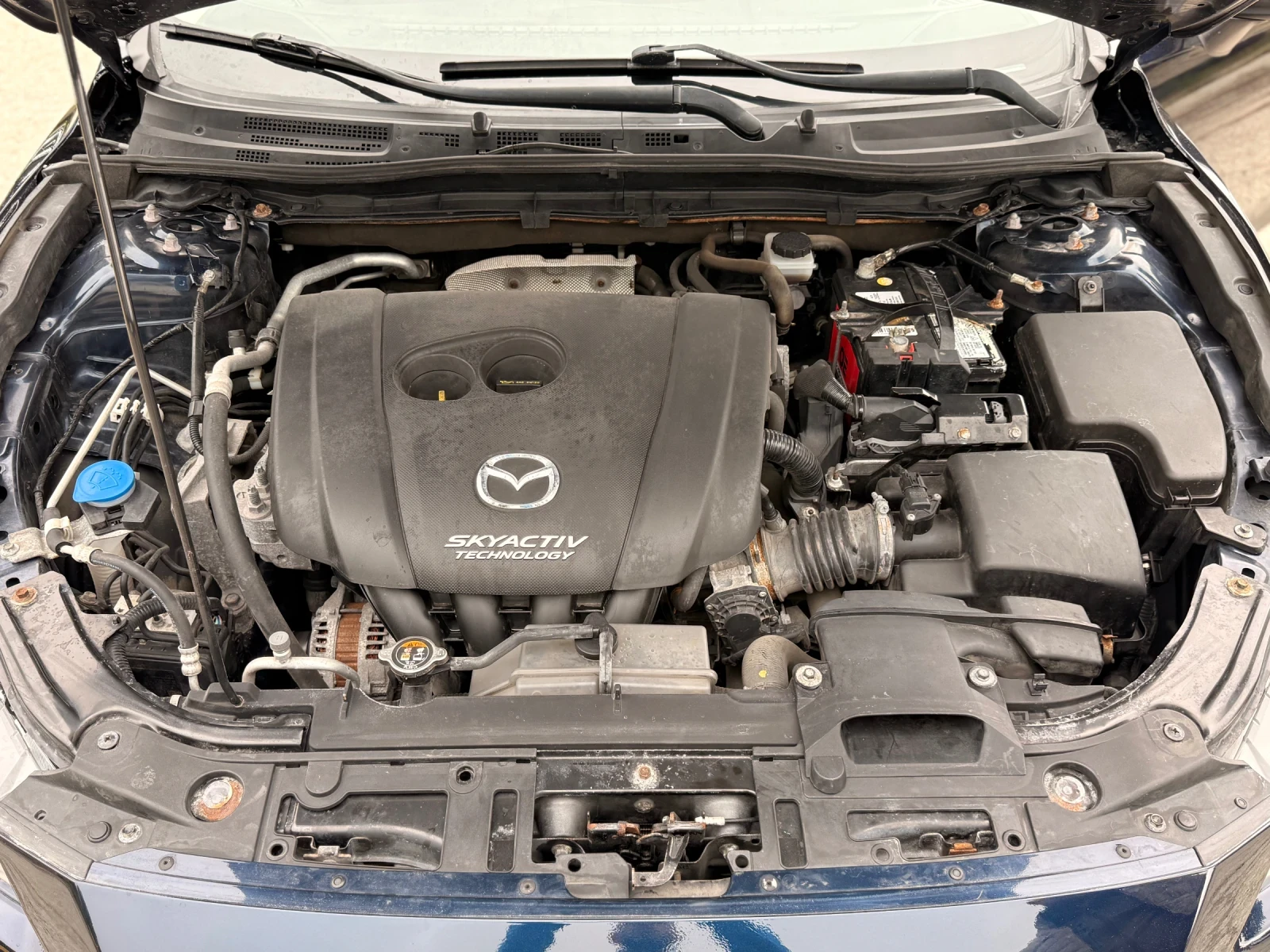 Mazda 3 2.0 150 hp, снимка 10 - Автомобили и джипове - 54748517