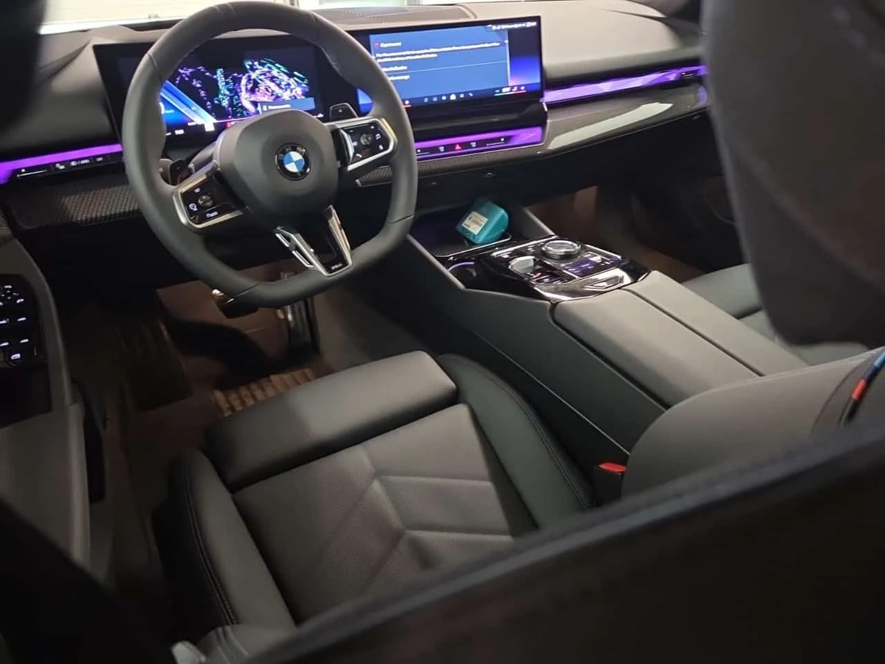 BMW 540 xDrive * CARFAX * БЕЗ ПЪРВОНАЧАЛНА ВНОСКА, снимка 8 - Автомобили и джипове - 55212927