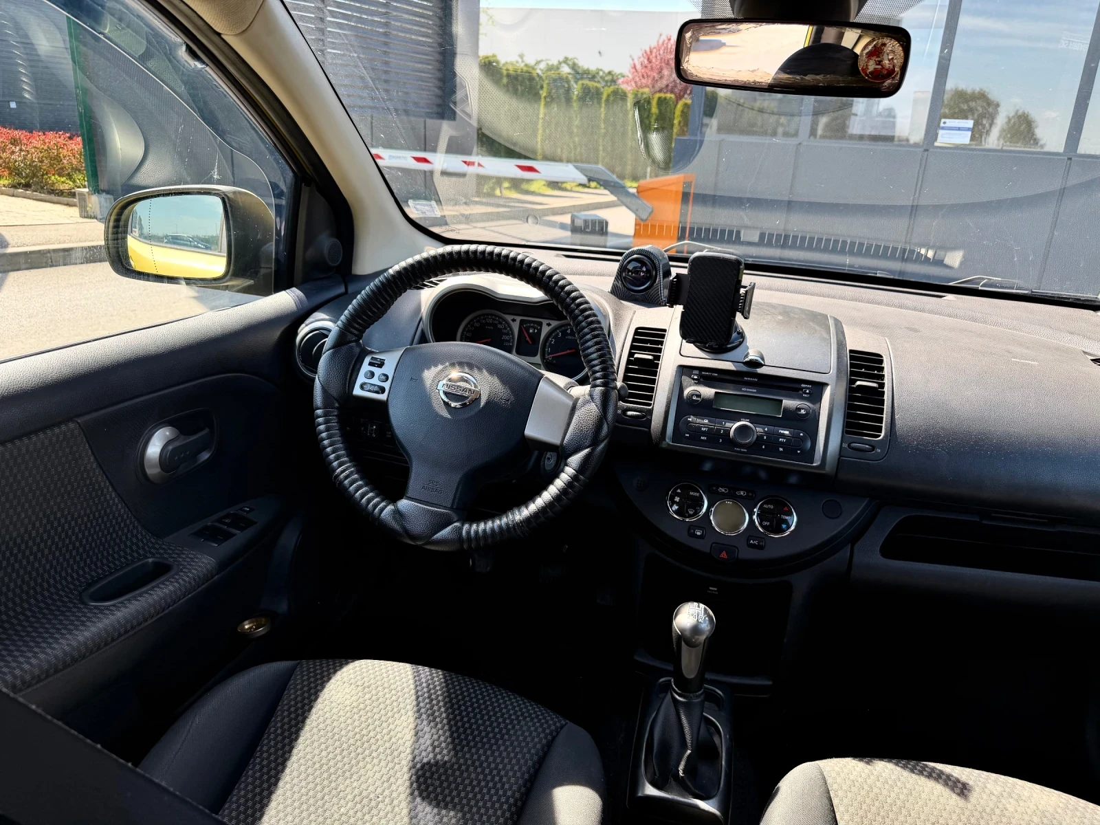 Nissan Note Бензин/Газ, снимка 8 - Автомобили и джипове - 55277509
