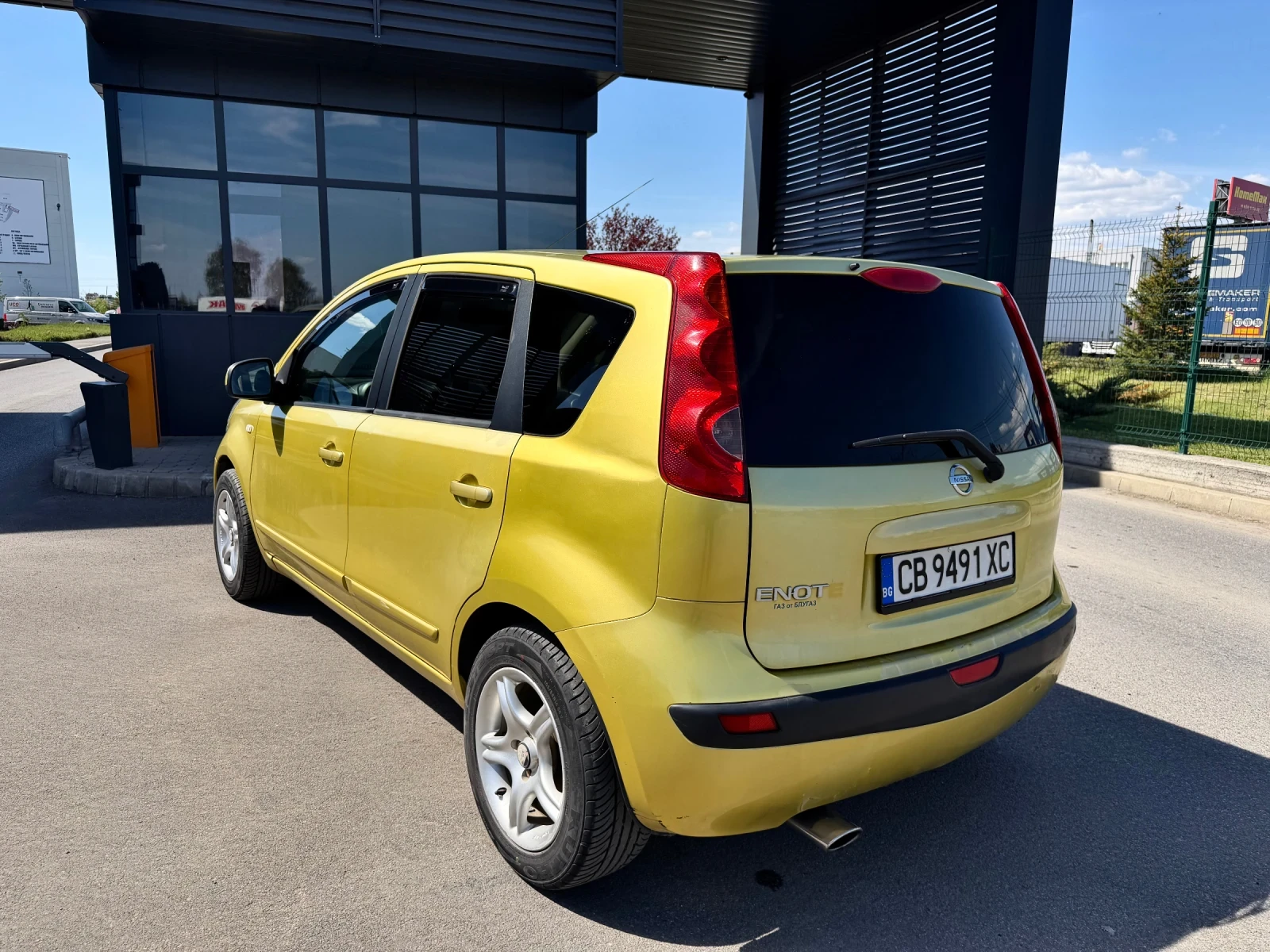 Nissan Note Бензин/Газ, снимка 5 - Автомобили и джипове - 55277509