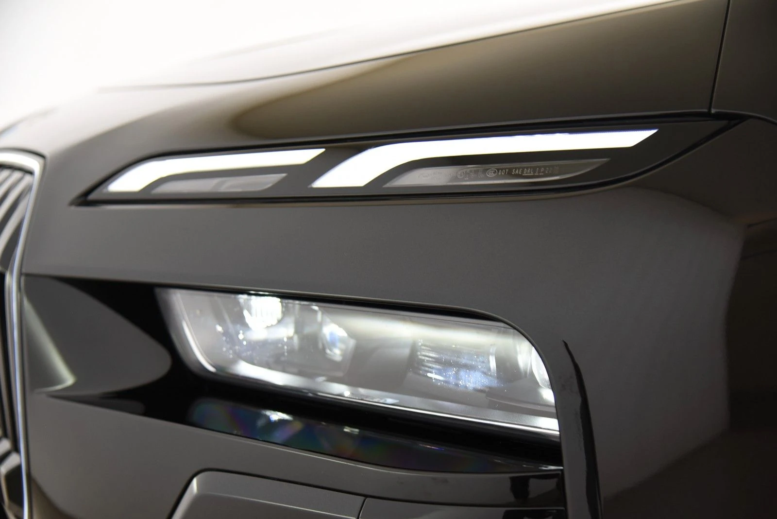 BMW 740 xDrive M Sport Pro B&W 360  , снимка 17 - Автомобили и джипове - 55748769