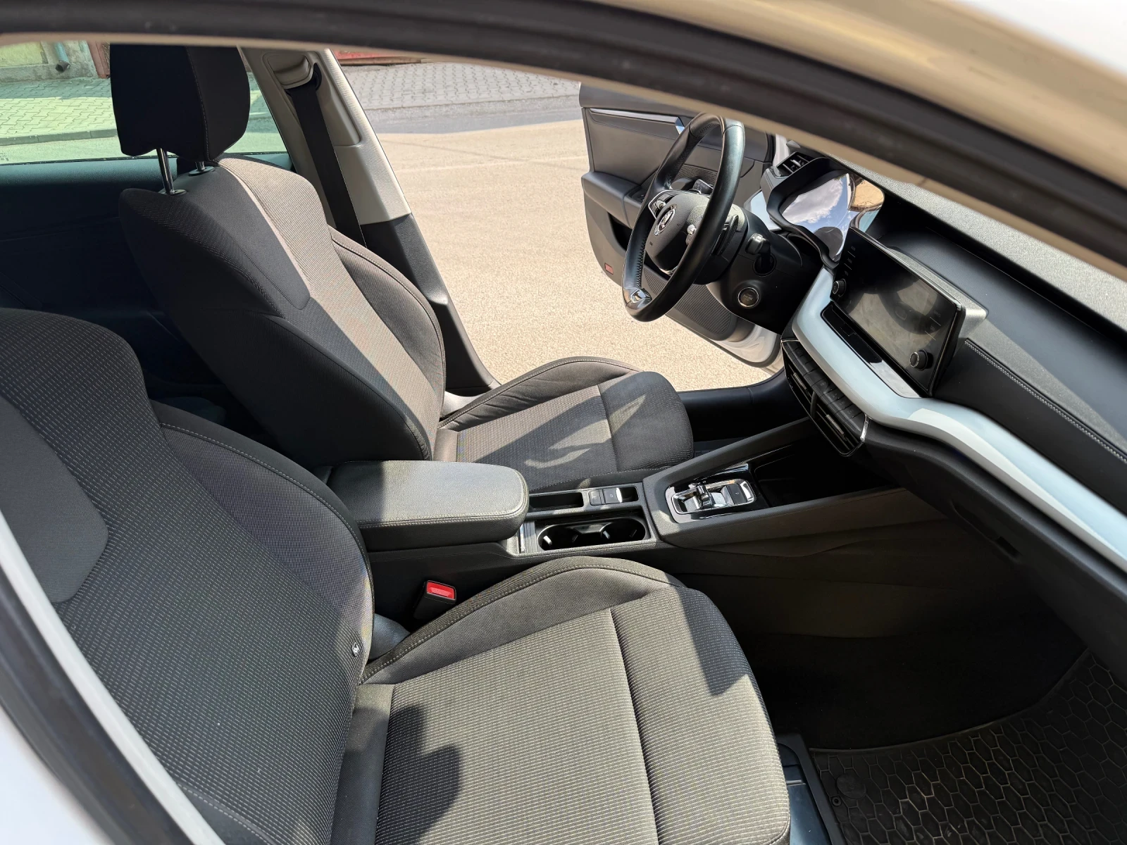 Skoda Octavia E-tec, снимка 3 - Автомобили и джипове - 55994153