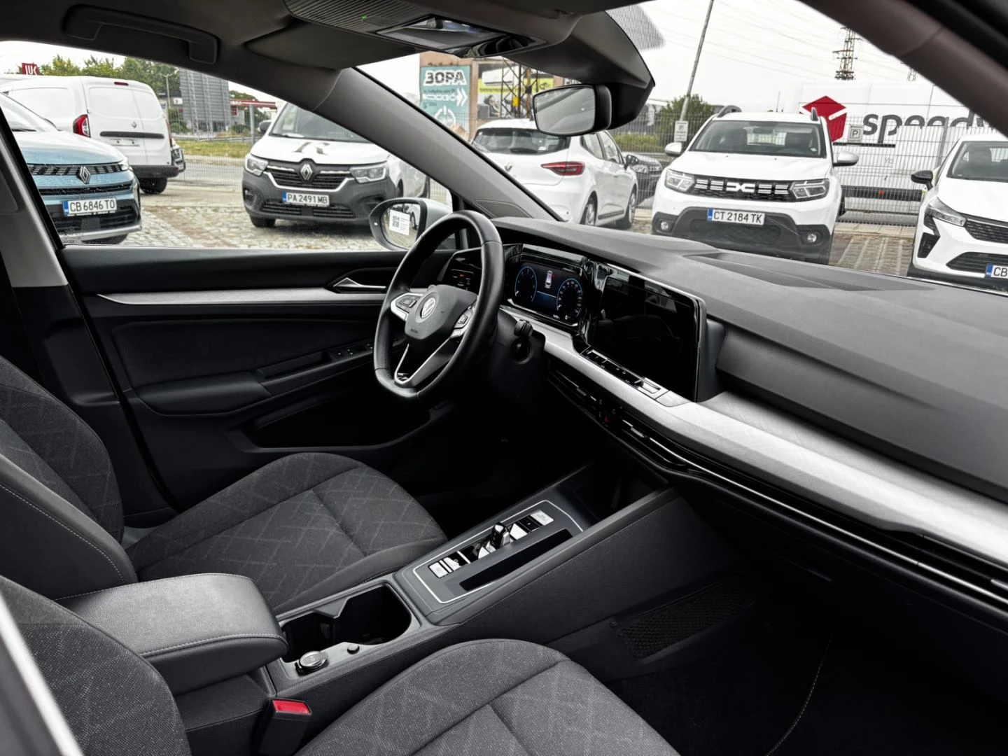 VW Golf Combi 2000 куб. / 150 к.с., снимка 12 - Автомобили и джипове - 56132007