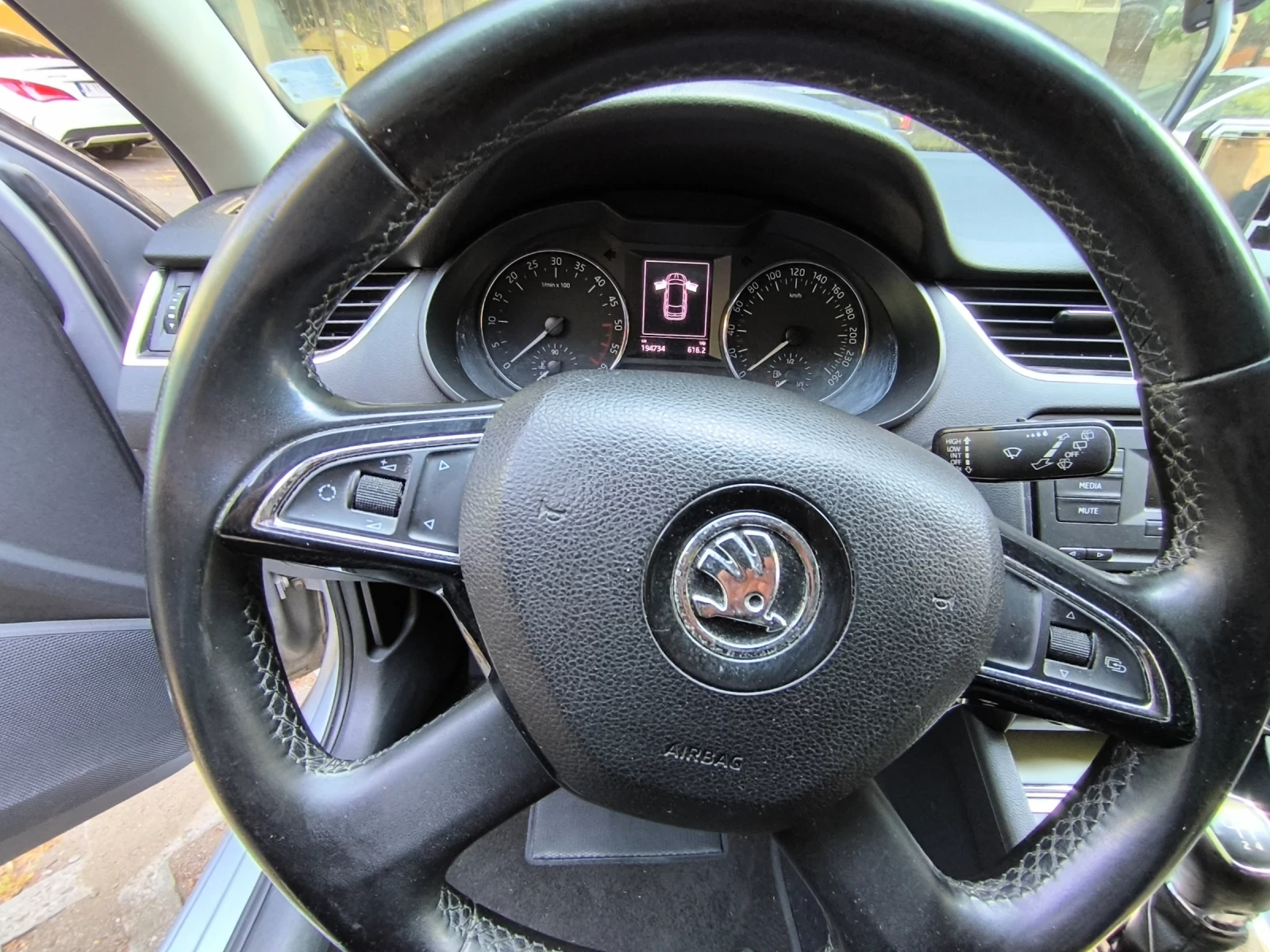 Skoda Octavia III, снимка 9 - Автомобили и джипове - 56317014
