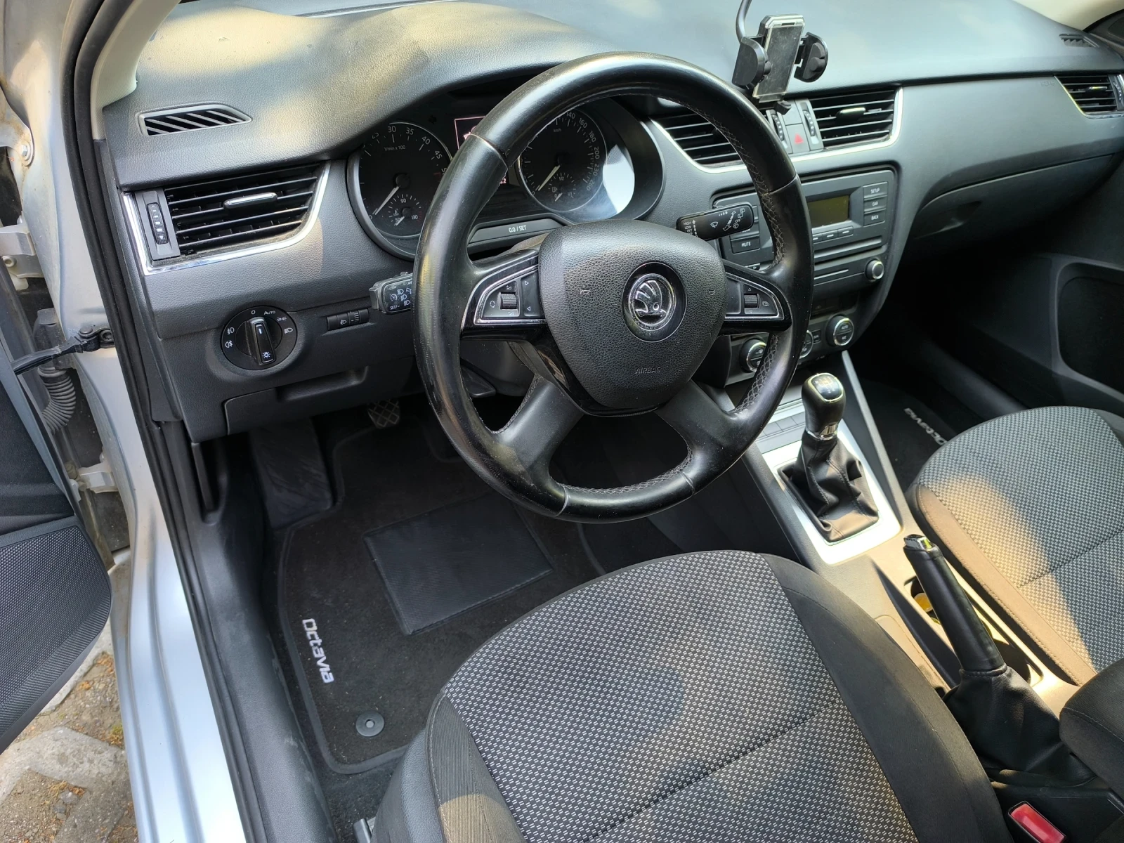 Skoda Octavia III, снимка 10 - Автомобили и джипове - 56317014