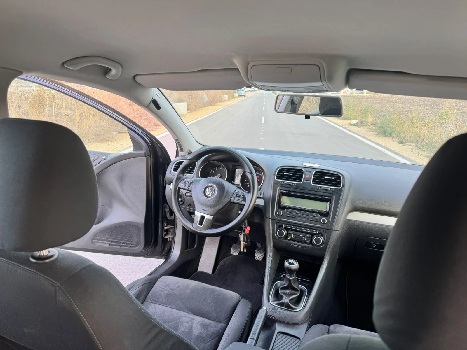 VW Golf 1.6 i, LPG , снимка 10 - Автомобили и джипове - 56377008