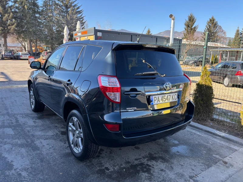 Toyota Rav4, снимка 4 - Автомобили и джипове - 48113143