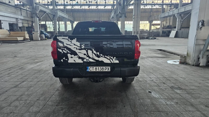 Toyota Tundra Trd, снимка 5 - Автомобили и джипове - 48848933