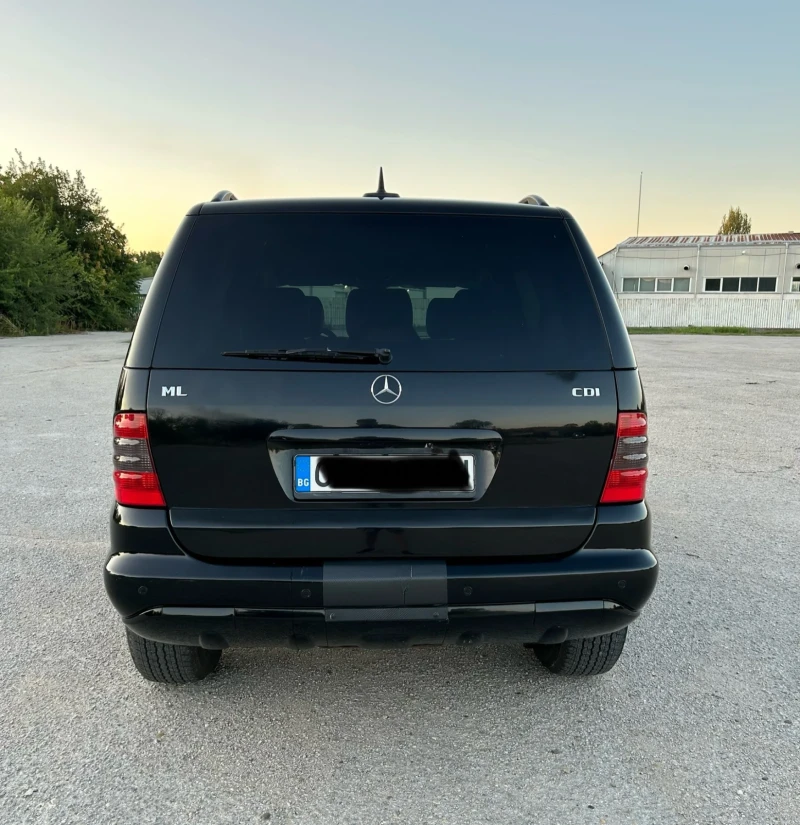 Mercedes-Benz ML 270 BLACK EDITION , снимка 4 - Автомобили и джипове - 49531067