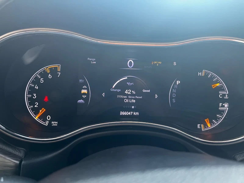 Jeep Grand cherokee Summit HEMI 5.7l, снимка 10 - Автомобили и джипове - 52670723