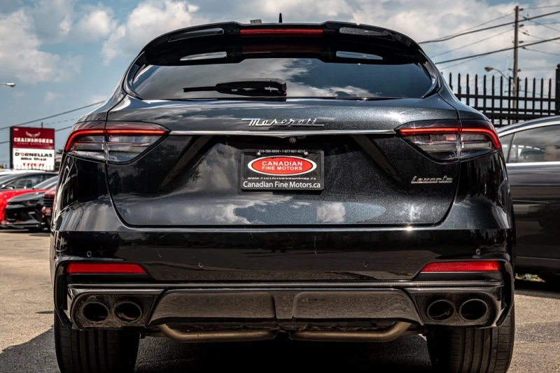 Maserati Levante CARFAX* АВТОФИНАНСИРАНЕ* БЕЗ ПЪРВОНАЧАЛНА ВНОСКА* , снимка 4 - Автомобили и джипове - 52909385