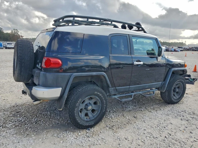 Toyota Fj cruiser 4WD, снимка 4 - Автомобили и джипове - 53330224