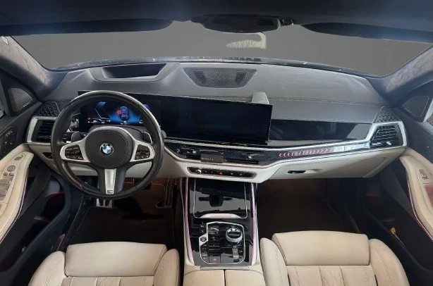 BMW X7 40i  xDrive M-Sport, снимка 4 - Автомобили и джипове - 54521939
