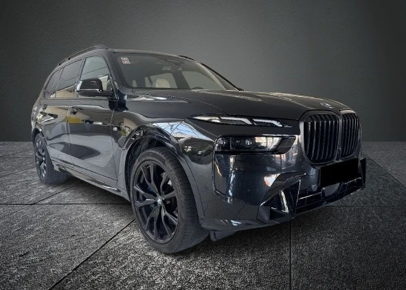 BMW X7 40i  xDrive M-Sport