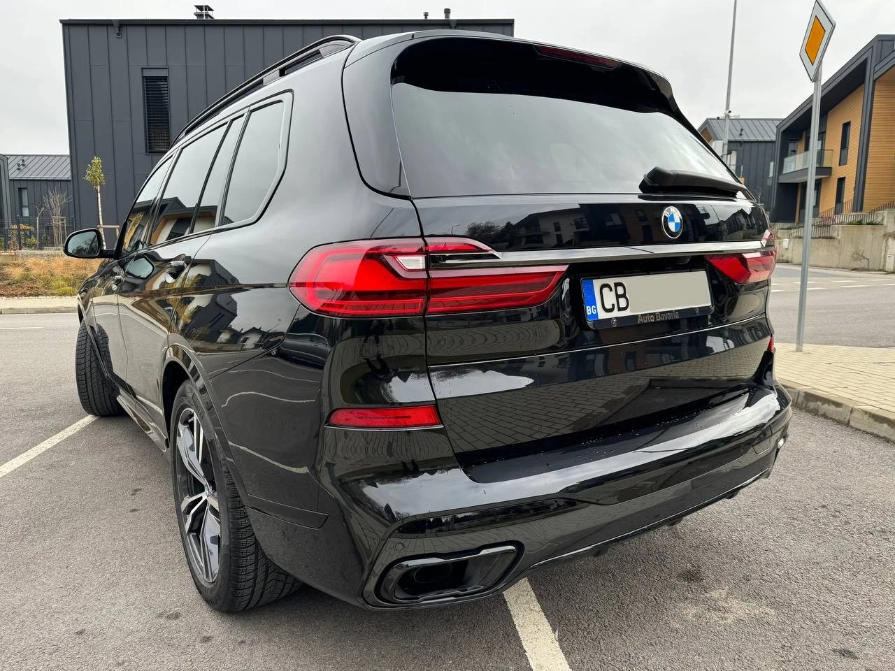 BMW X7 40d xDrive - изображение 2