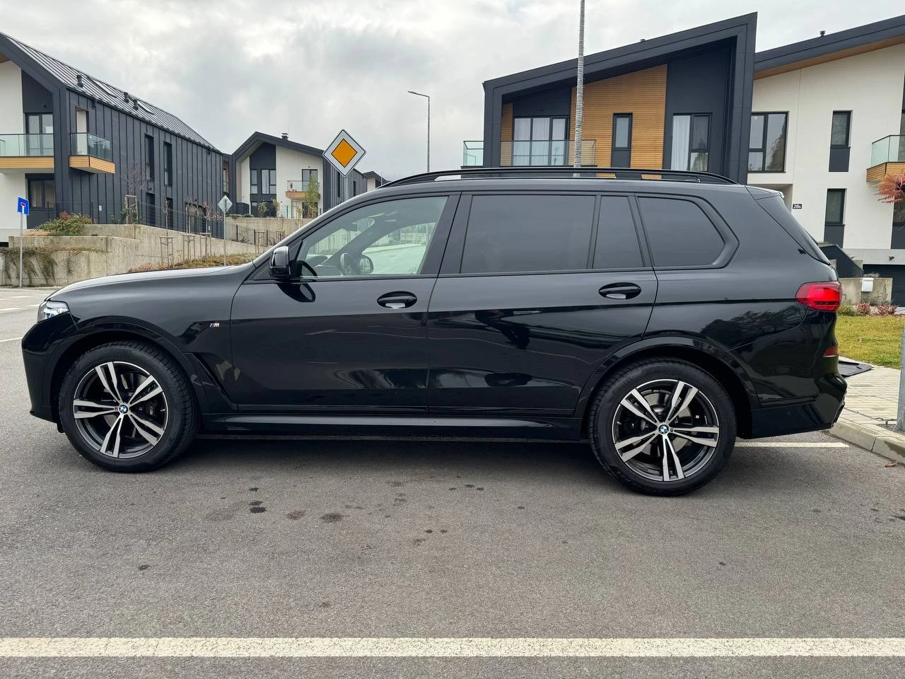 BMW X7 40d xDrive - изображение 4