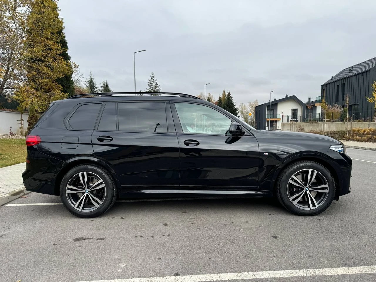 BMW X7 40d xDrive - изображение 3