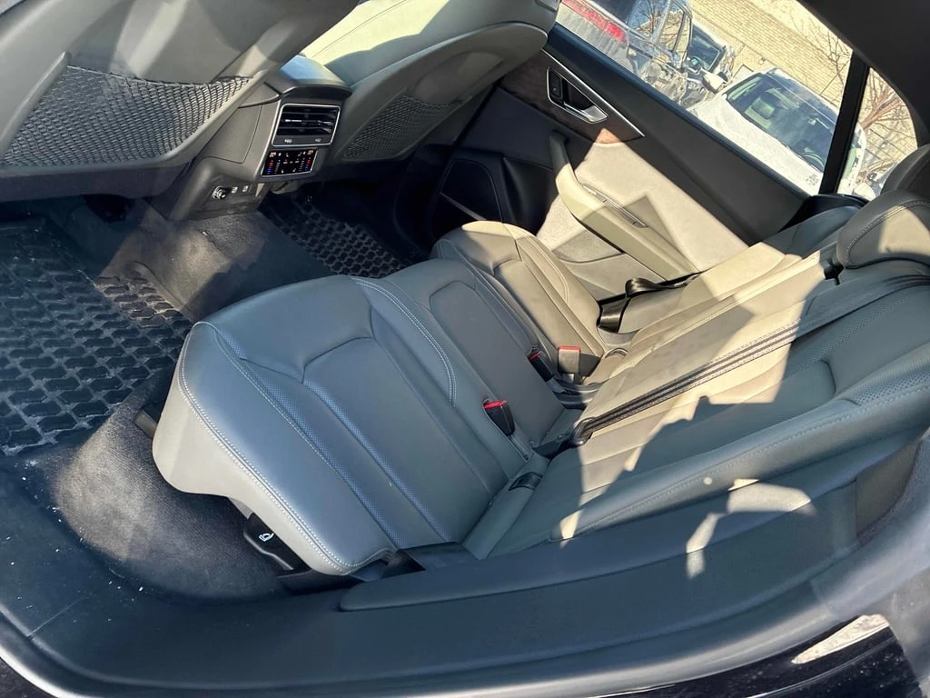 Audi Q8 Technik  CARFAX | Mobile.bg � ����������� 11