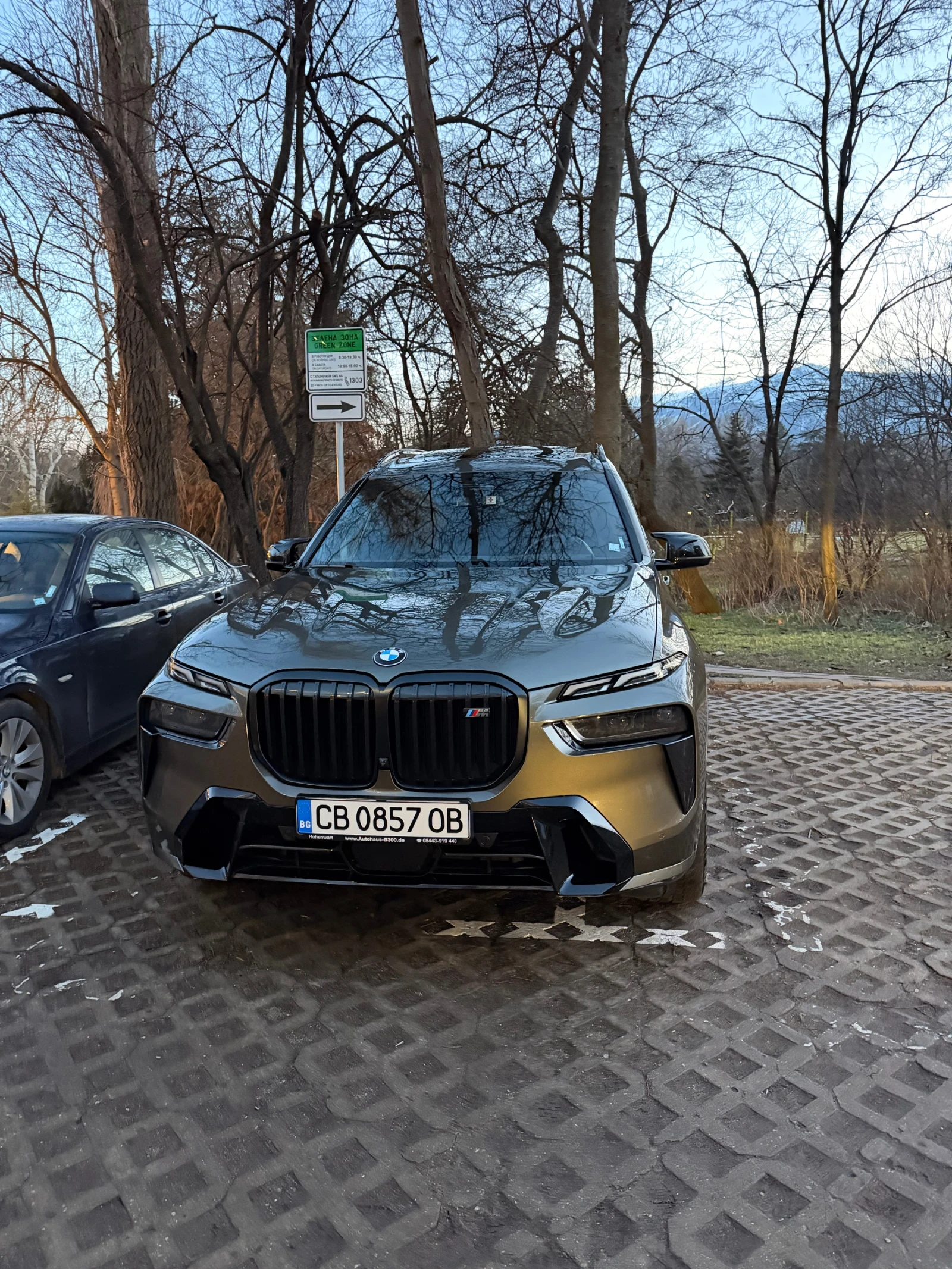 BMW X7 X7M60i xDrive/M Sport Paket/ГОТОВ ЛИЗИНГ - изображение 6