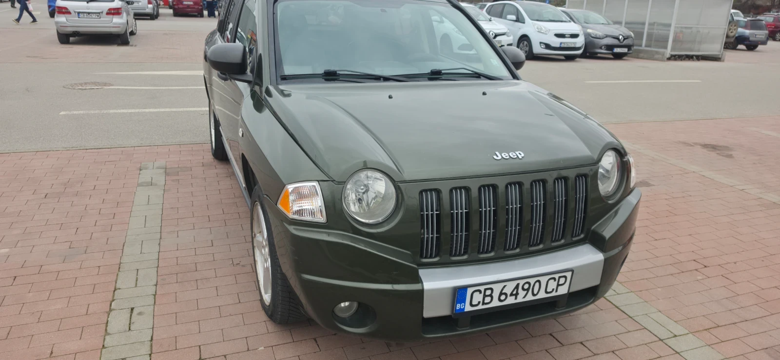 Jeep Compass 2.0 140кс, снимка 4 - Автомобили и джипове - 54167094