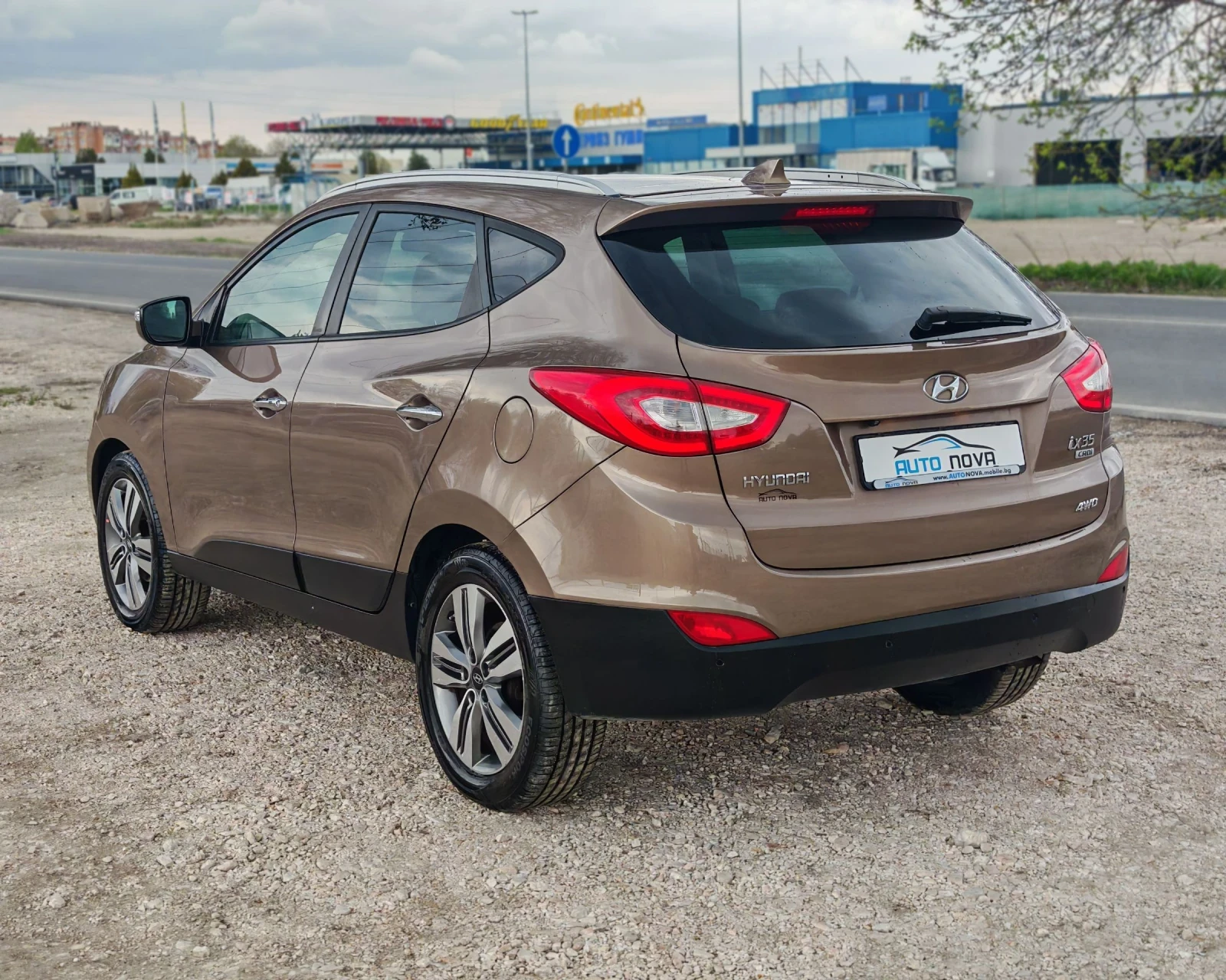 Hyundai IX35 2.0 136 �.�.  �������! 4�4!��������! ����!  | Mobile.bg � ����������� 6