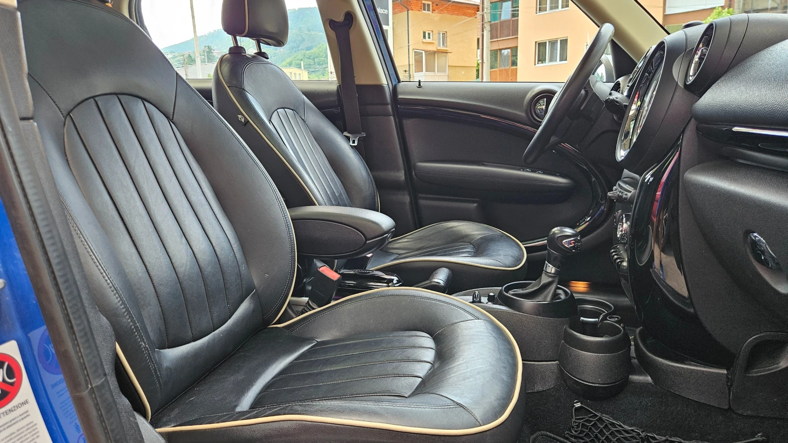 Mini Countryman 2.0 SD AVTOMAT/KOJA/NAVIG/PANORAMA, снимка 12 - Автомобили и джипове - 55277283