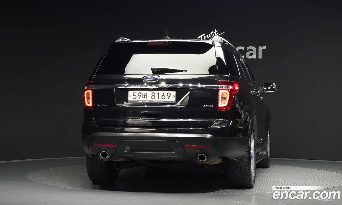 Ford Explorer 3.5 Limited 4WD 5th, снимка 4 - Автомобили и джипове - 55907643