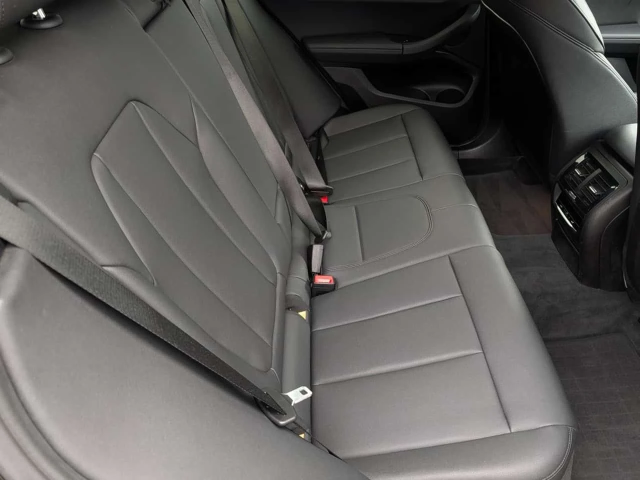 BMW X3 * 30i xDrive30i AWD | LEATHER | HEATED [ "Sunr, снимка 11 - Автомобили и джипове - 56315270