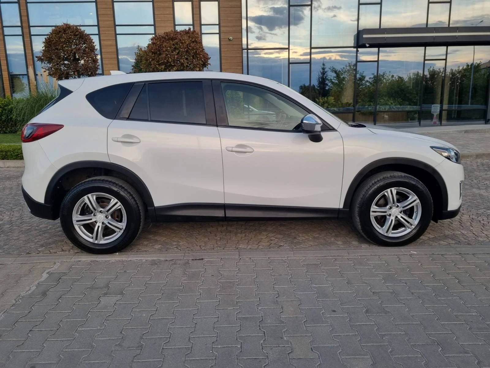 Mazda CX-5 2.2SKYACTIV Navi.Топ, снимка 4 - Автомобили и джипове - 56436772