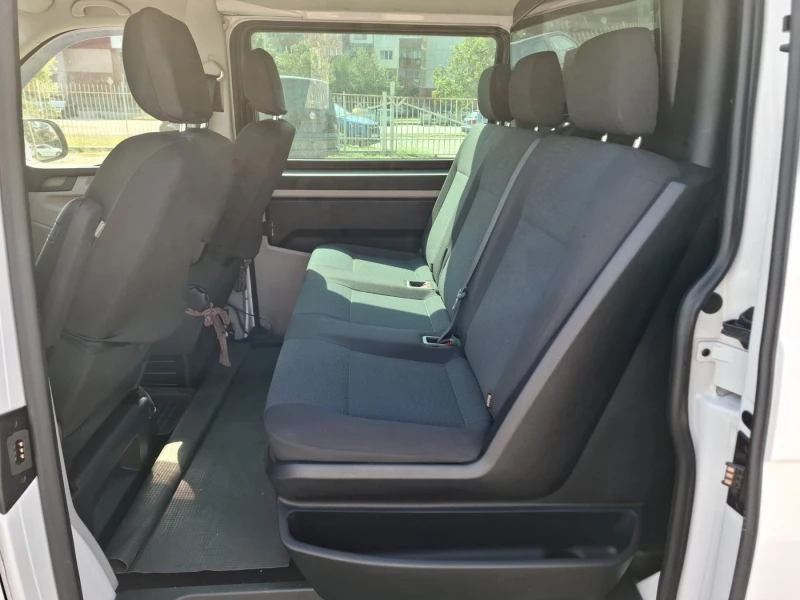 VW Transporter 2.0TDI T6, снимка 11 - Бусове и автобуси - 47138787