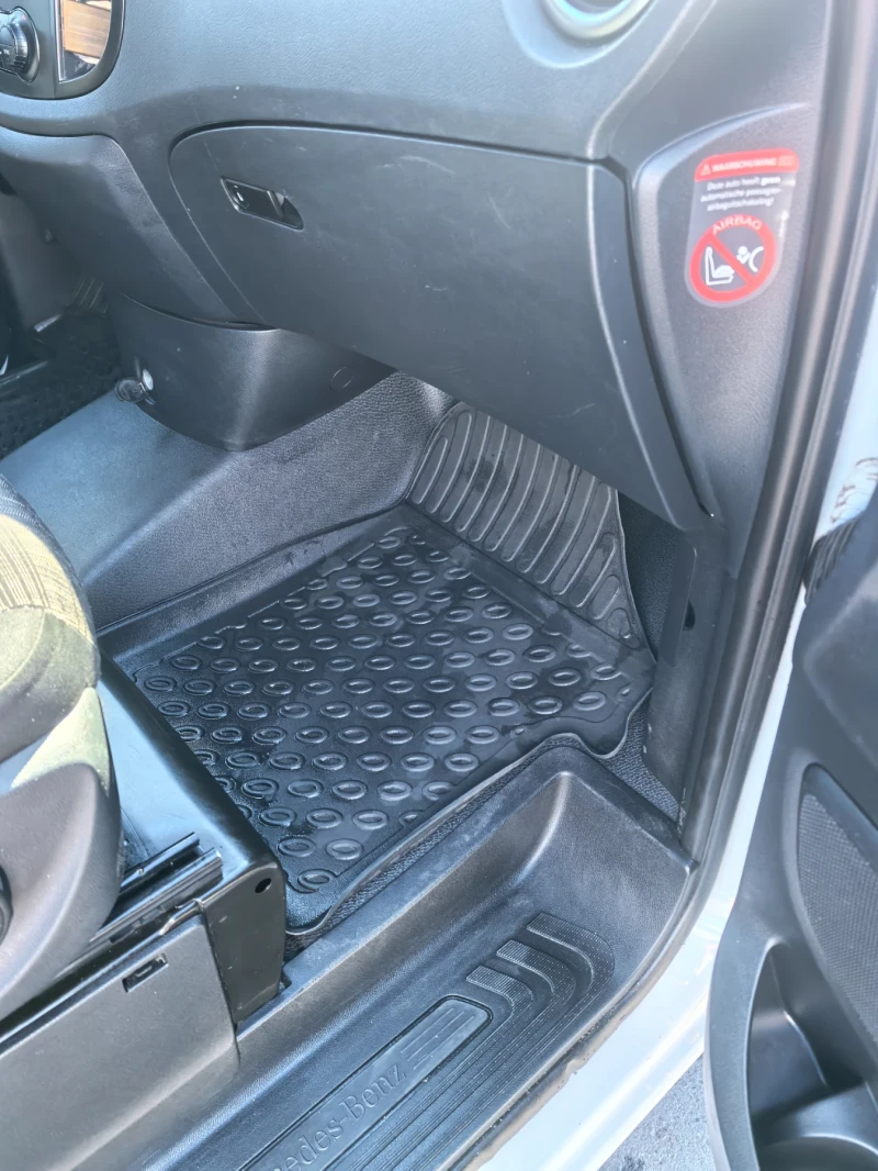 Mercedes-Benz Vito 2.2 140кс., снимка 11 - Бусове и автобуси - 52630514