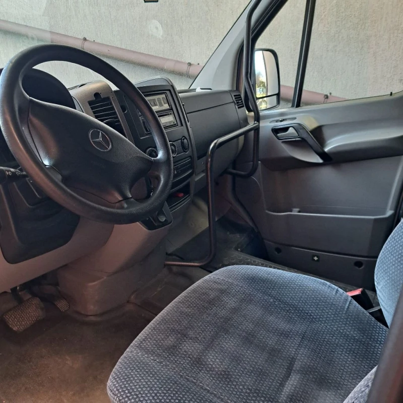 Mercedes-Benz Sprinter 311 646 автоматик , снимка 10 - Бусове и автобуси - 53003551