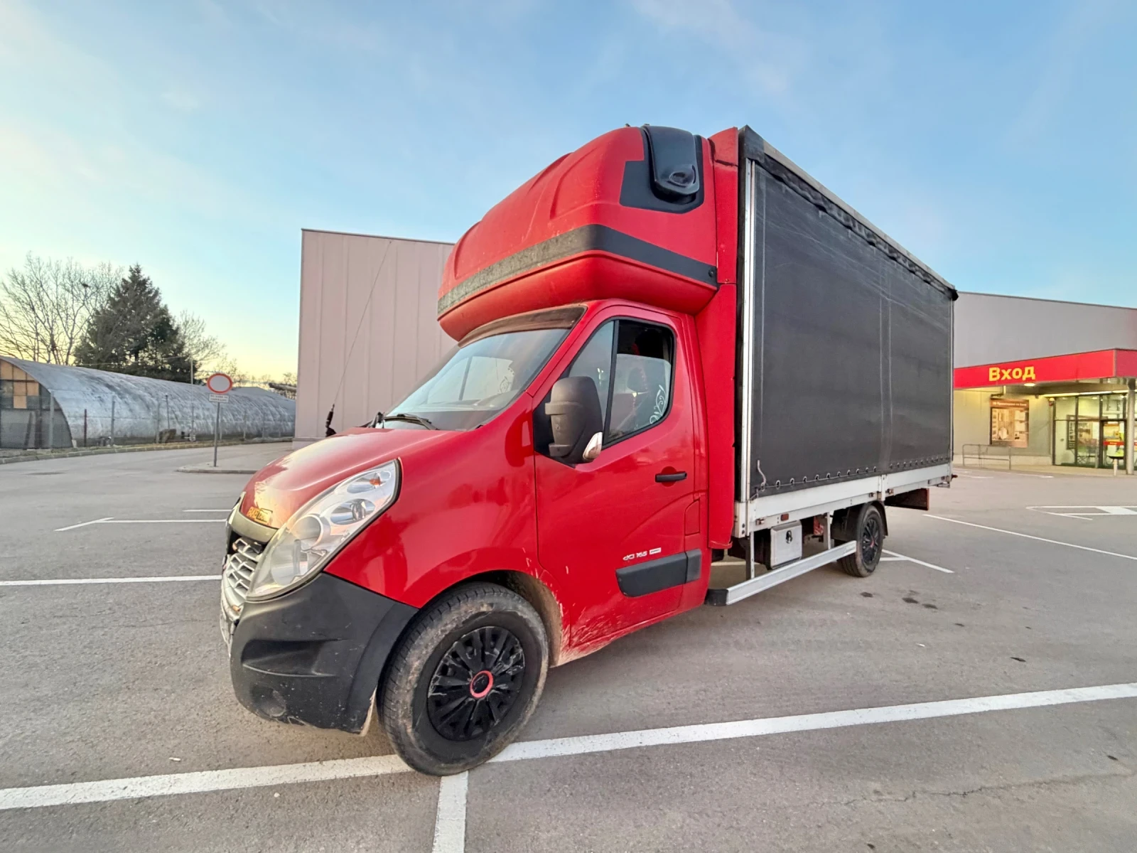 Renault Master БАРТЕР* 10Палетен* Спалня* Клима* Въздух* , снимка 2 - Бусове и автобуси - 54115341