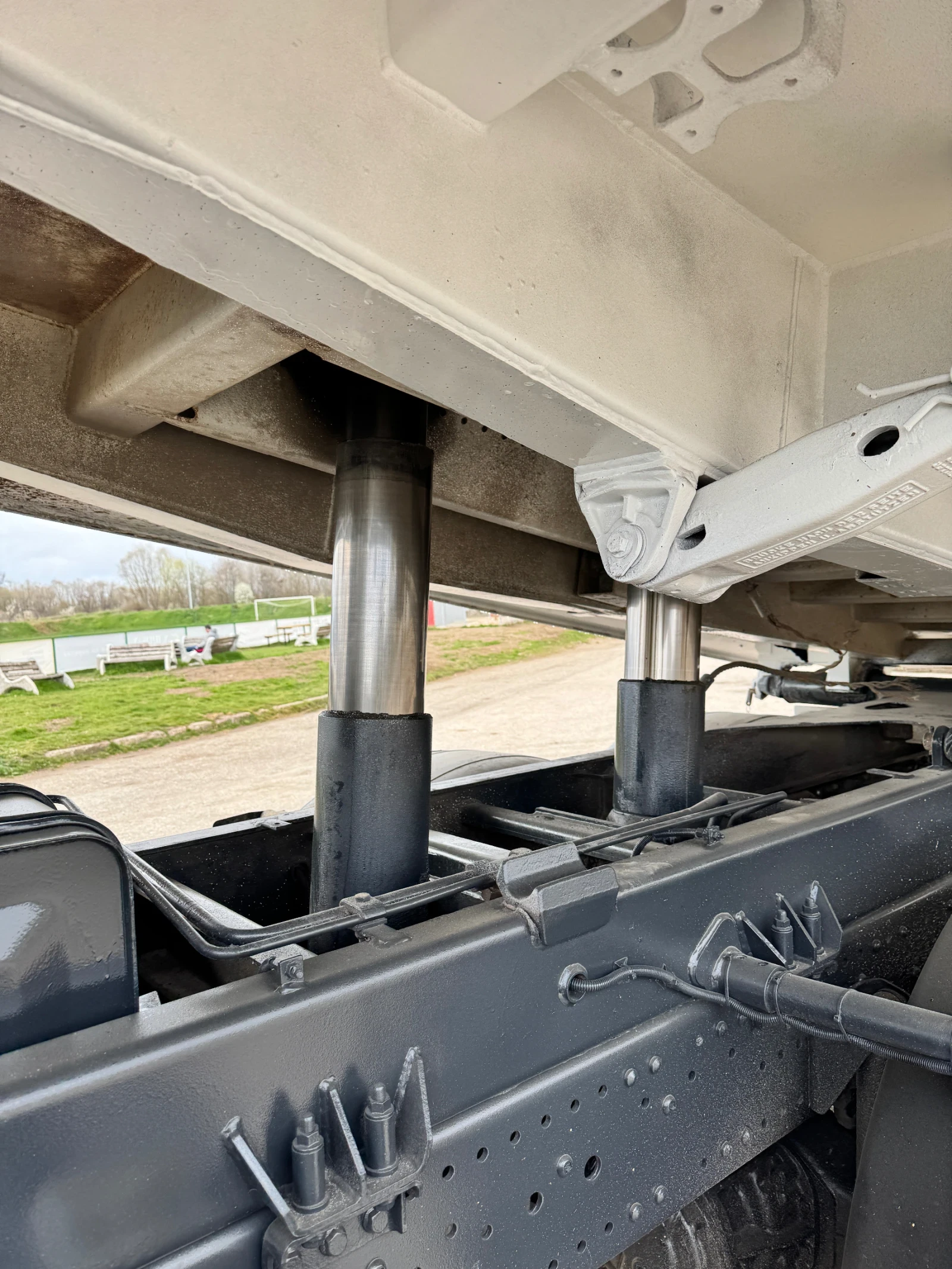 Mercedes-Benz Actros 4144, снимка 15 - Камиони - 54173321