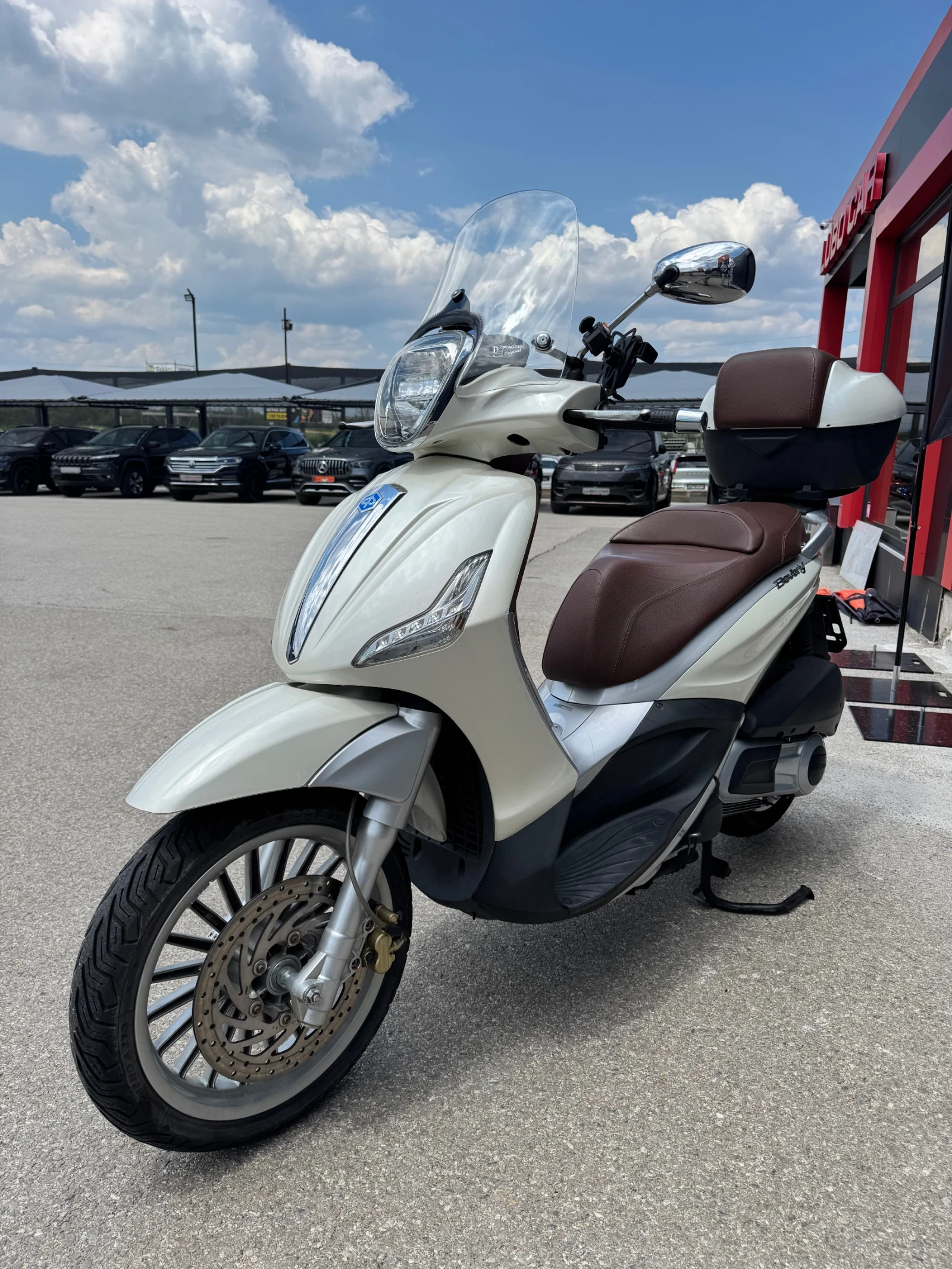 Piaggio Beverly 300ie-LED-КУФАР-ТОП, снимка 6 - Мотоциклети и мототехника - 55068266