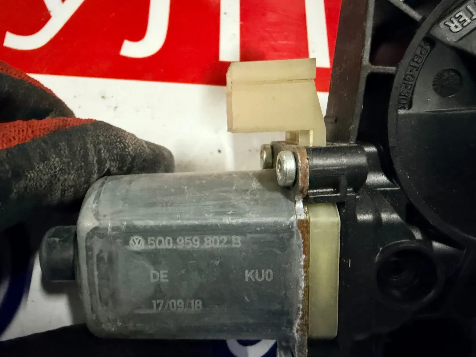 5Q0959802B ������� ����� ����� SKODA SUPERB 3 5Q0.959.802.B | Mobile.bg � ����������� 2