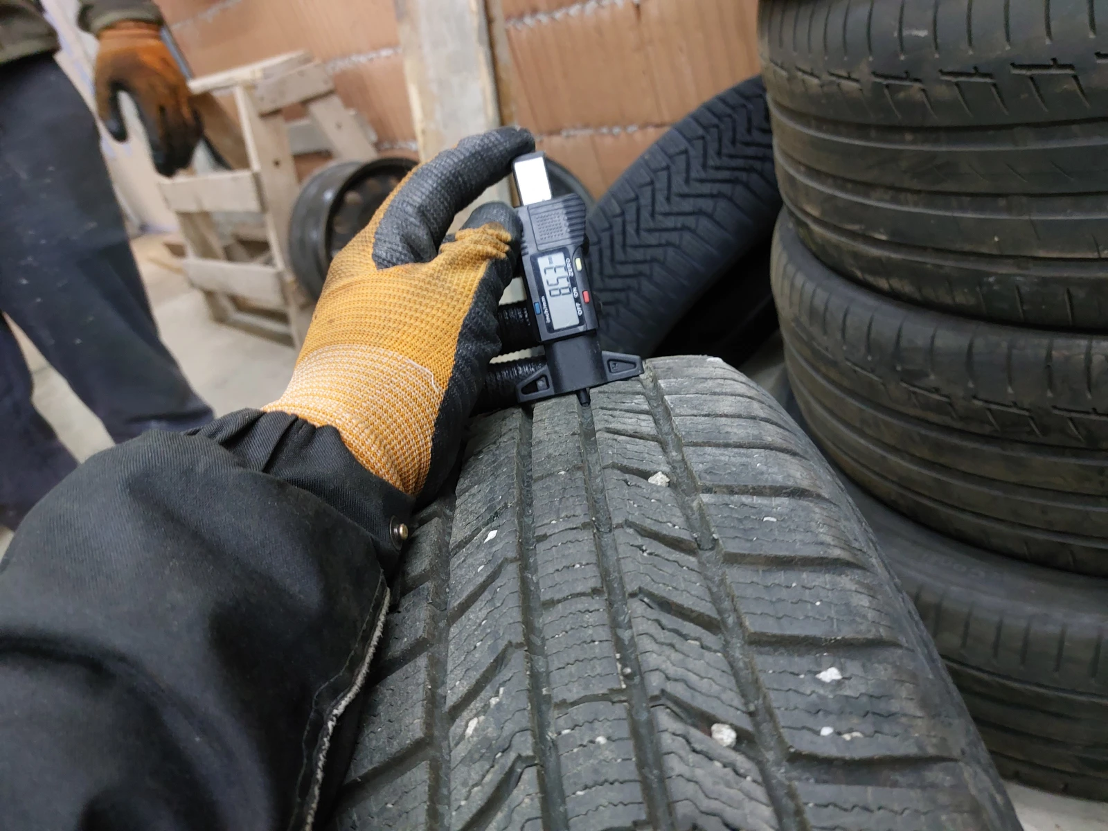  205/55R17 | Mobile.bg   11