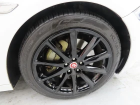 Jaguar Xj 30d PREMIUM LUXURY* LONG* MERIDIAN* TV* SUNROOF* , снимка 7