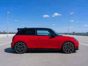 Mini Cooper J01 John Cooper Works SE, снимка 5