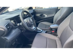 Toyota Yaris 1.5 HSD Chic , снимка 12
