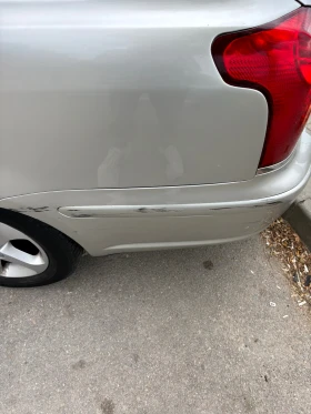 Toyota Avensis 2.2 D4D, снимка 17