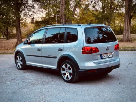 VW Touran 1.6TDI CROSS, снимка 4