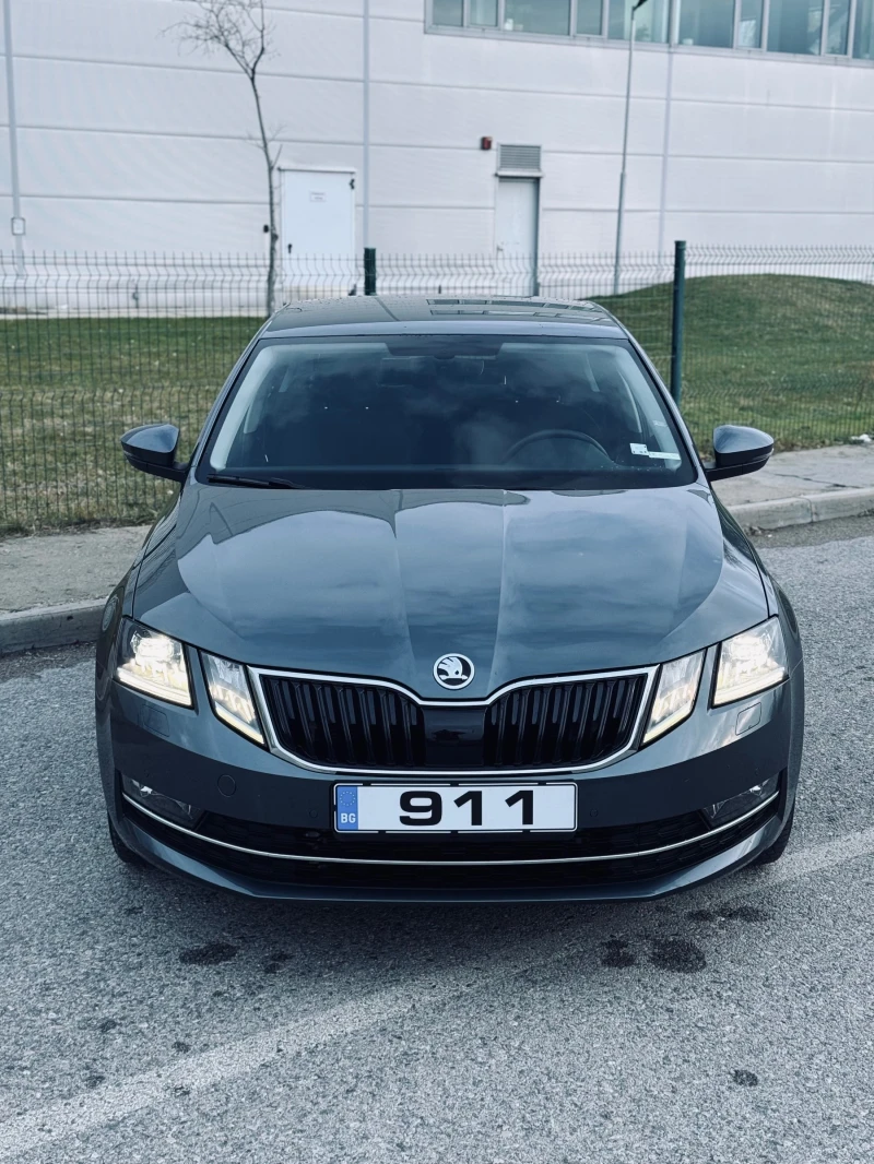 Skoda Octavia STYLE / 2.0 TDI / DSG / 57 хил. км, снимка 2 - Автомобили и джипове - 48273863