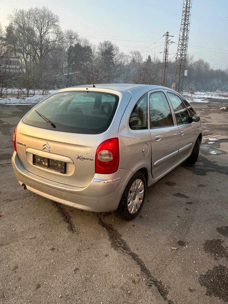 Citroen Xsara picasso, снимка 11 - Автомобили и джипове - 48530830