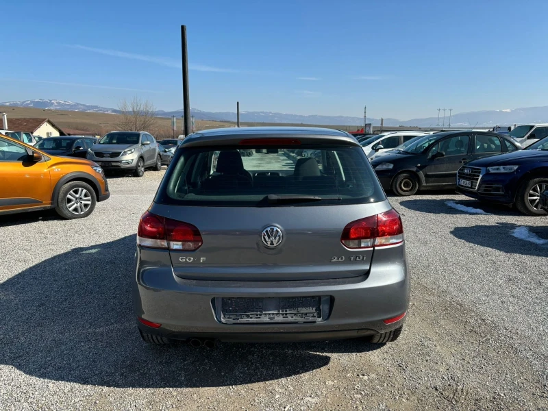 VW Golf 2.0tdi, снимка 8 - Автомобили и джипове - 49211959