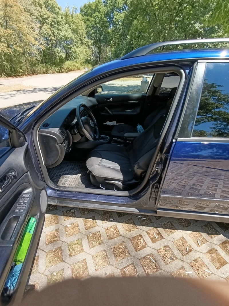 VW Passat 1.8T, снимка 6 - Автомобили и джипове - 49449593