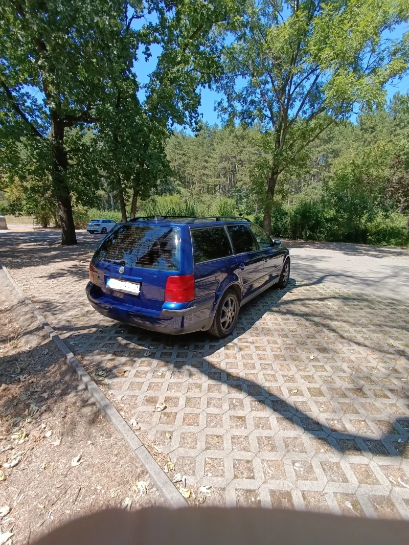 VW Passat 1.8T, снимка 4 - Автомобили и джипове - 49449593