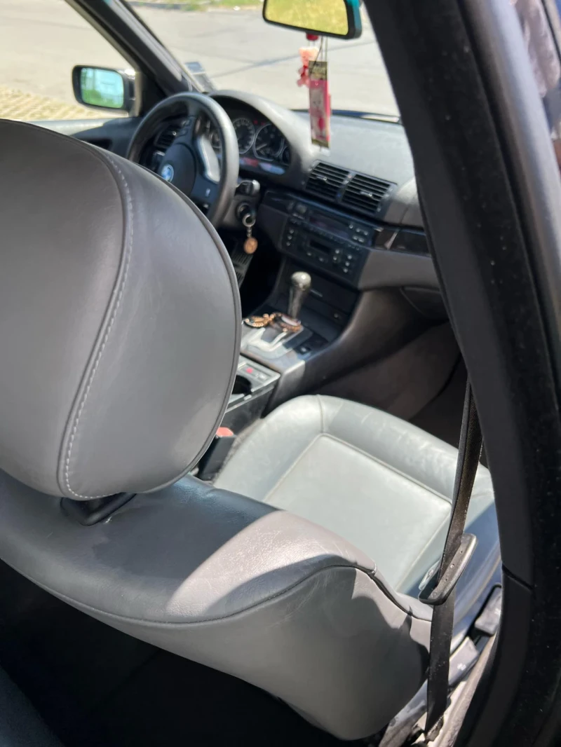 BMW 320, снимка 6 - Автомобили и джипове - 52414742