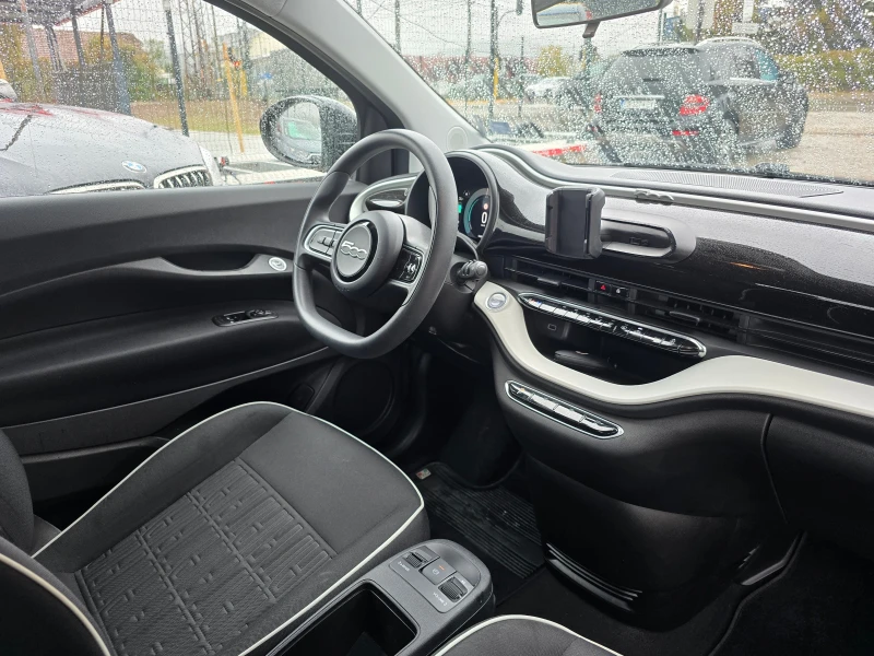 Fiat 500 Electric drive/24 kW Action/Лизинг, снимка 12 - Автомобили и джипове - 51933690